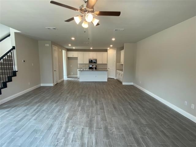 801 Ponds Edge Lane - Photo 3