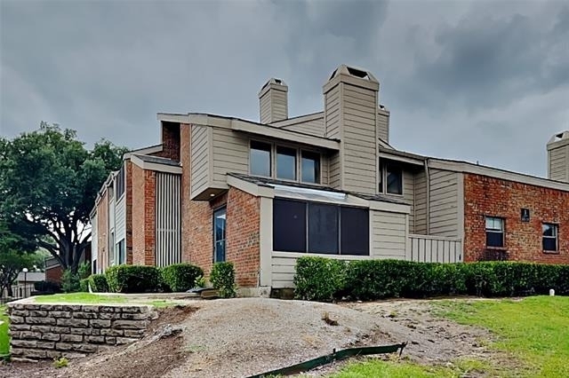 9600 Royal Lane - Photo 0