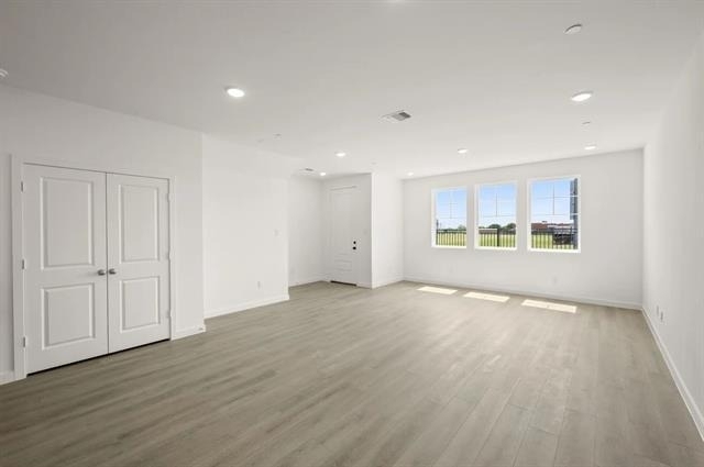 5720 Lakeview Drive - Photo 6