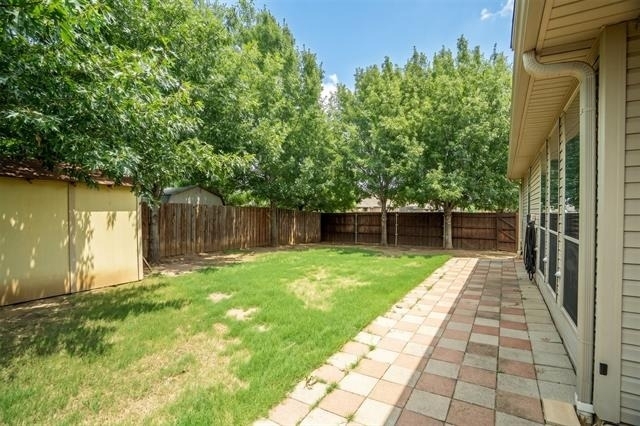 3200 Stonecrop Trail - Photo 22