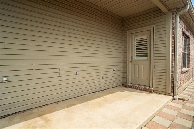 3200 Stonecrop Trail - Photo 21