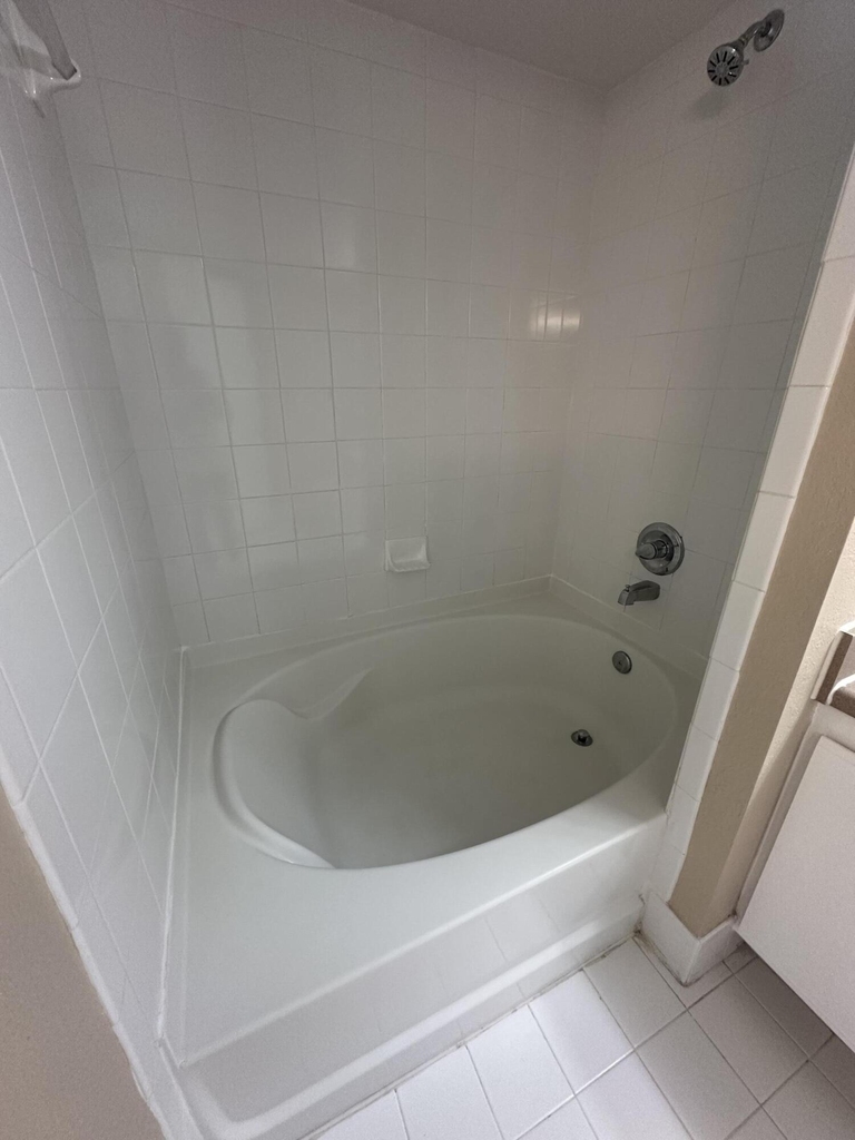141 Sw Palm Drive - Photo 26