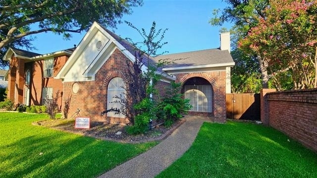 500 Lake Forest Drive - Photo 0