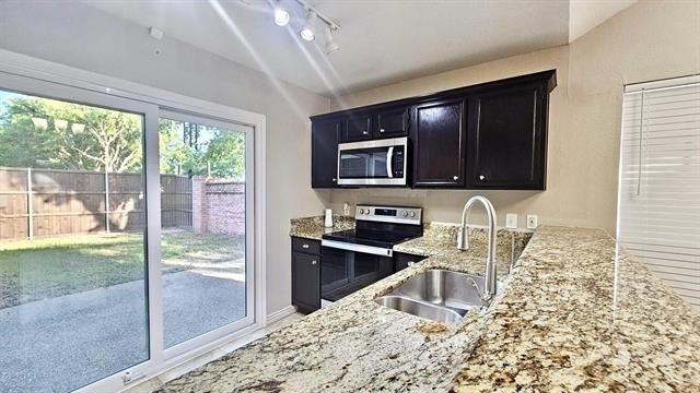 500 Lake Forest Drive - Photo 9