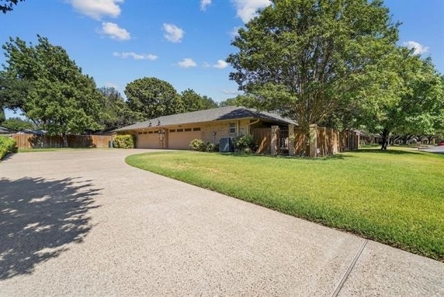 4824 Darla Drive - Photo 24