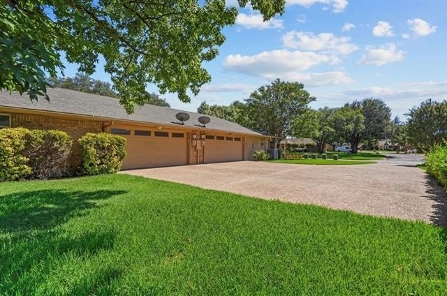 4824 Darla Drive - Photo 25