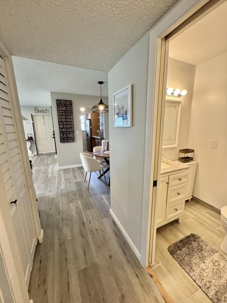1342 High Point Way Se - Photo 19