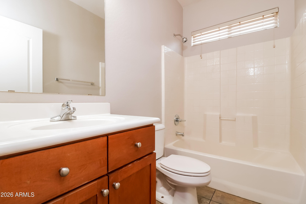 2427 S 101st Lane - Photo 10