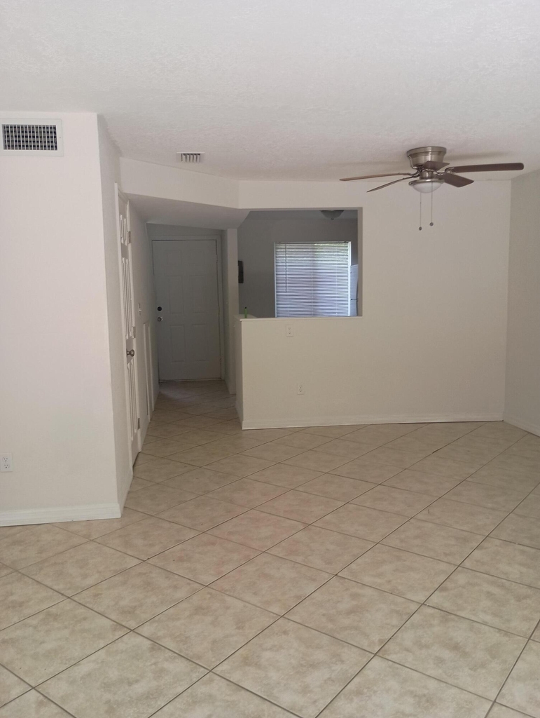 203 Southland Drive - Photo 8