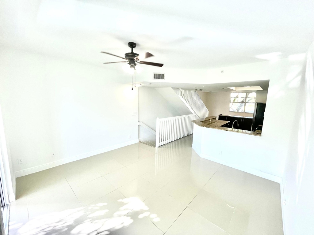 20889 Saint Andrews Boulevard - Photo 17
