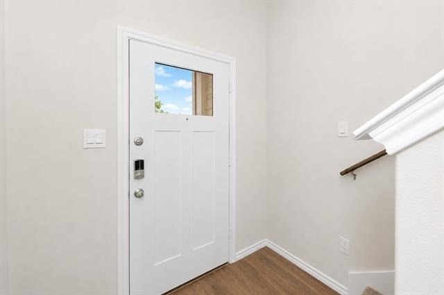 725 Cloverwood Drive - Photo 6