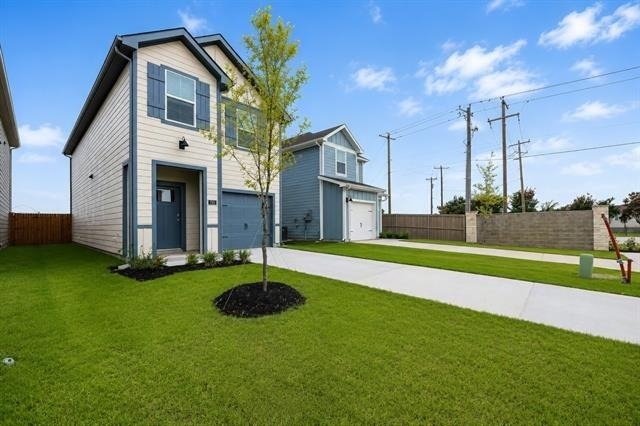 725 Cloverwood Drive - Photo 3
