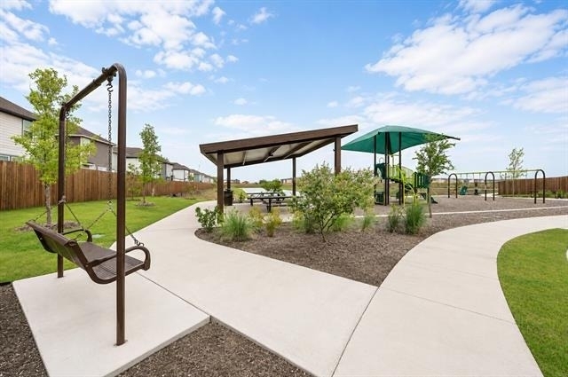 725 Cloverwood Drive - Photo 35