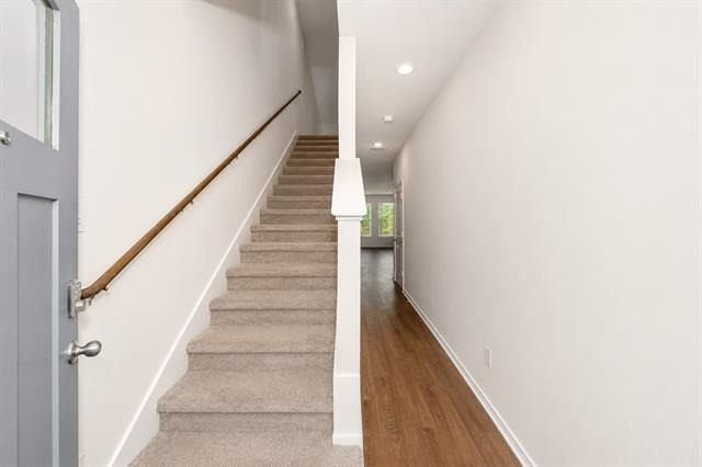 725 Cloverwood Drive - Photo 5