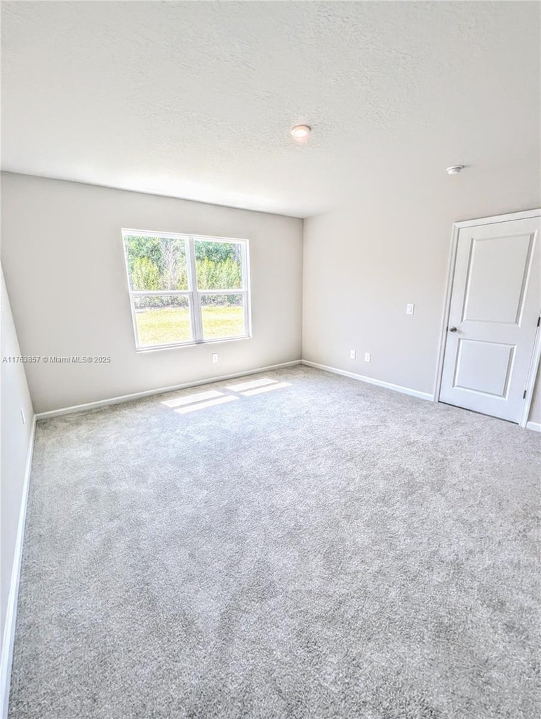 285 Raspberry Road - Photo 5