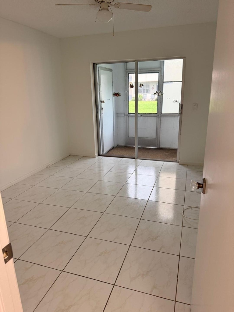 227 Kent N - Photo 9