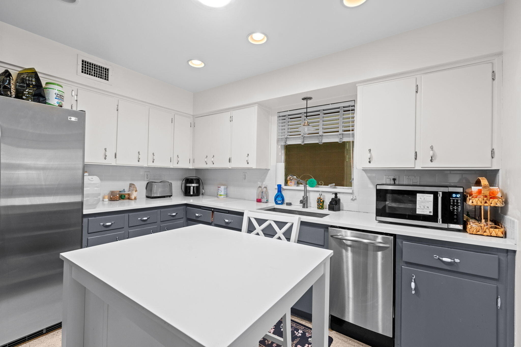 224 N Gordon Road - Photo 16