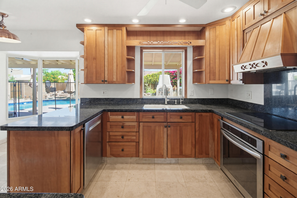 6503 S Bonarden Lane - Photo 5