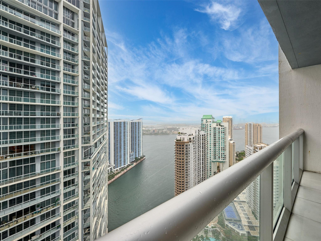 495 Brickell Avenue - Photo 35