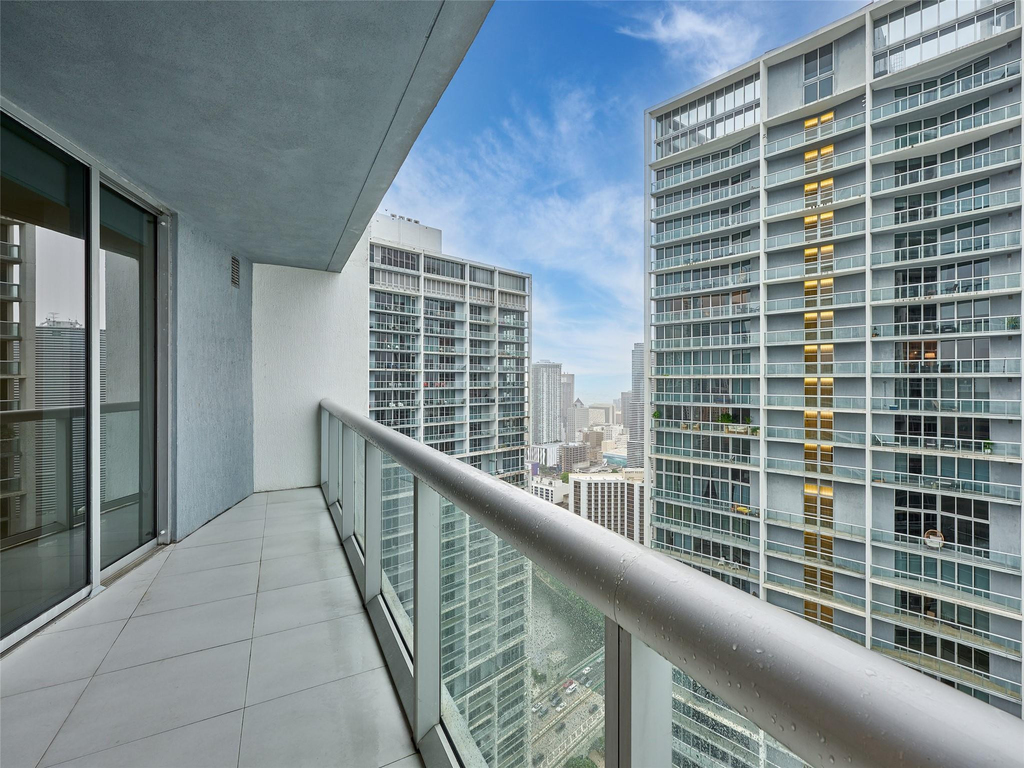 495 Brickell Avenue - Photo 36