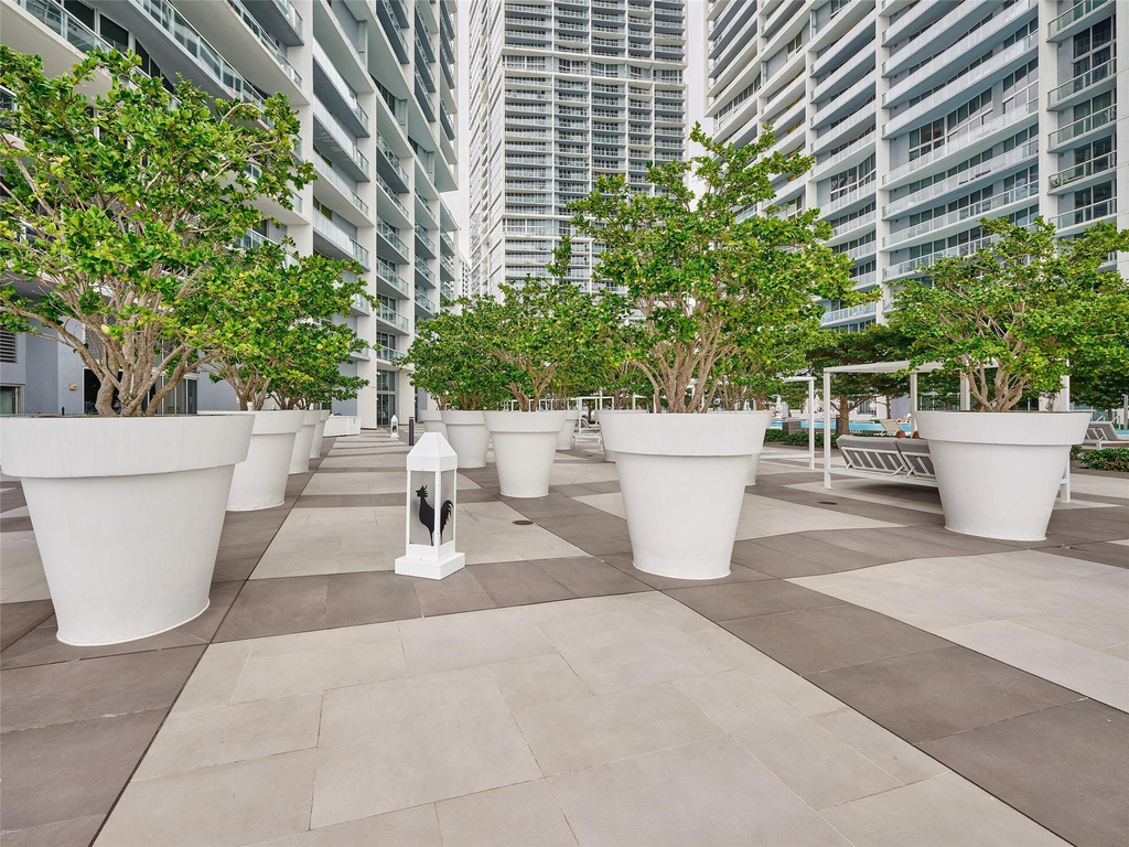 495 Brickell Avenue - Photo 7
