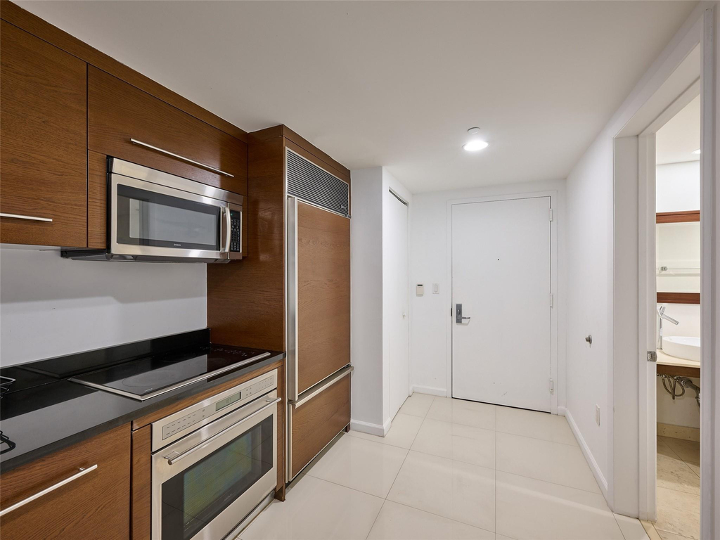 495 Brickell Avenue - Photo 19