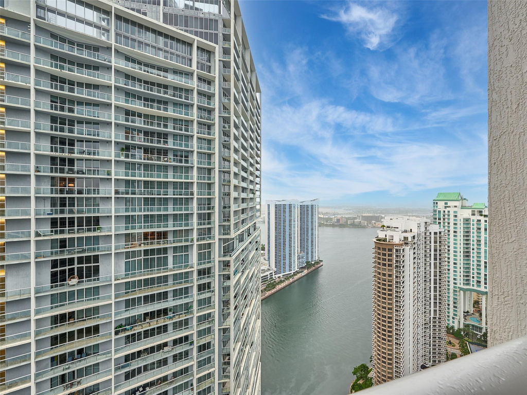 495 Brickell Avenue - Photo 37