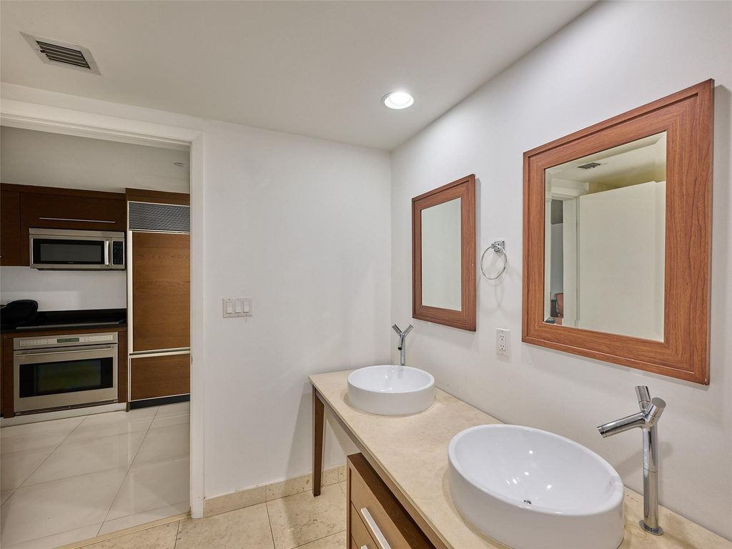 495 Brickell Avenue - Photo 16