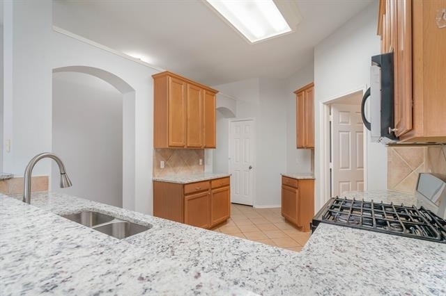 5548 Norris Drive - Photo 1