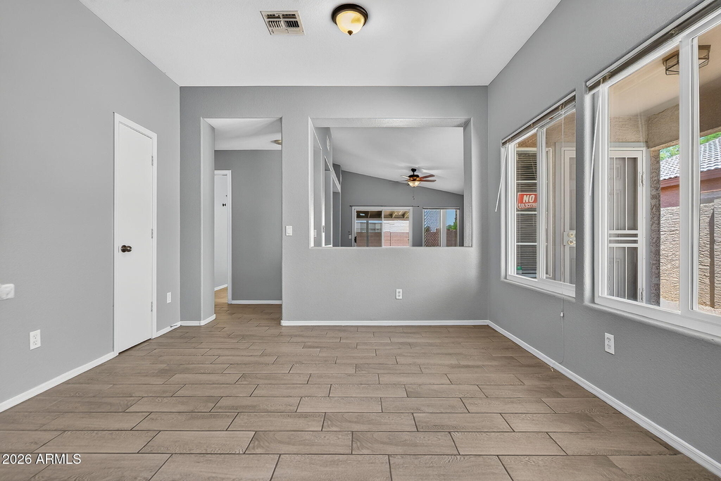 15542 N 136th Lane - Photo 5