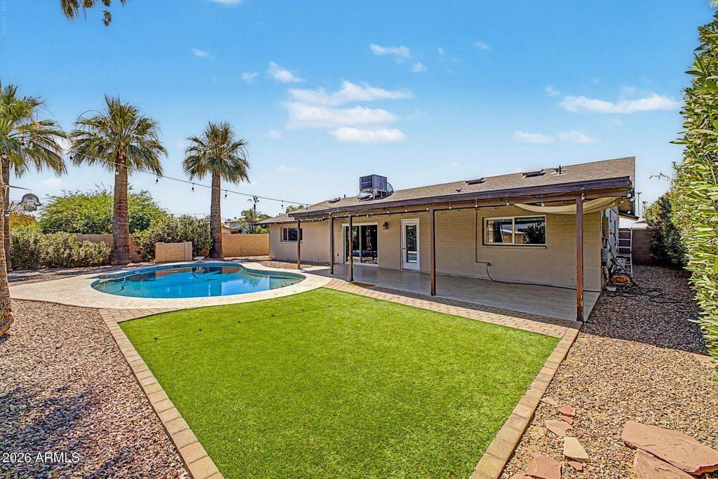1340 E Donner Drive - Photo 25