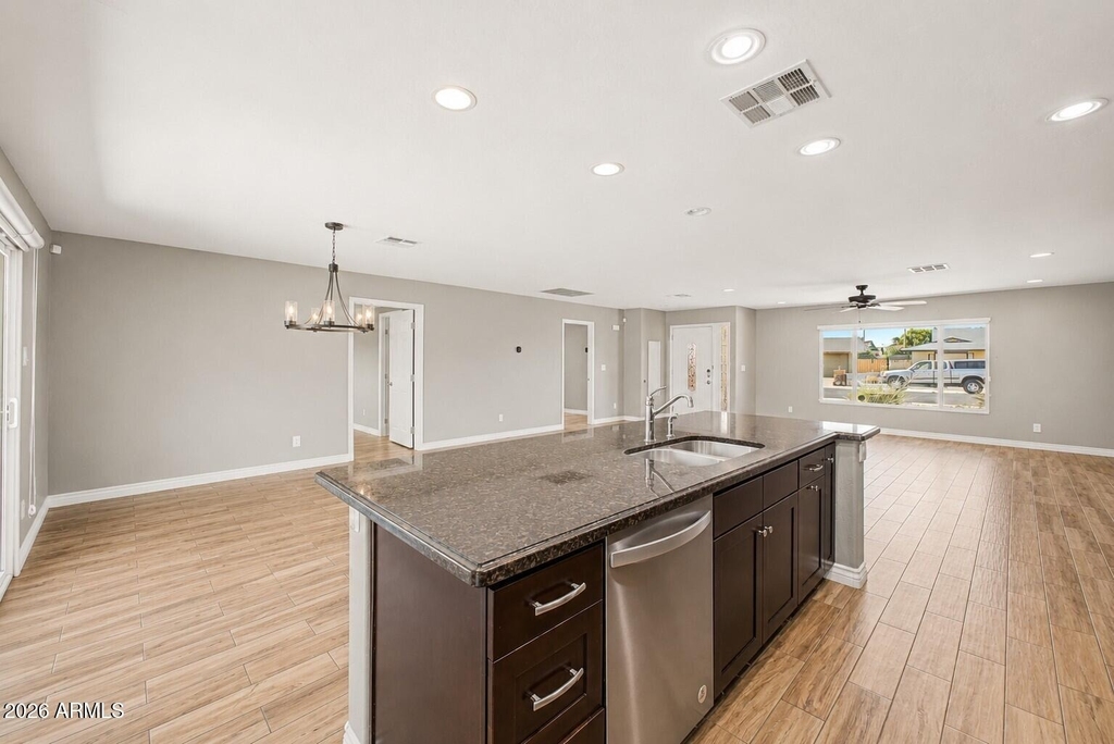 1340 E Donner Drive - Photo 10