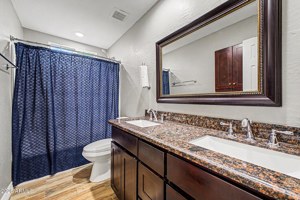 1340 E Donner Drive - Photo 23
