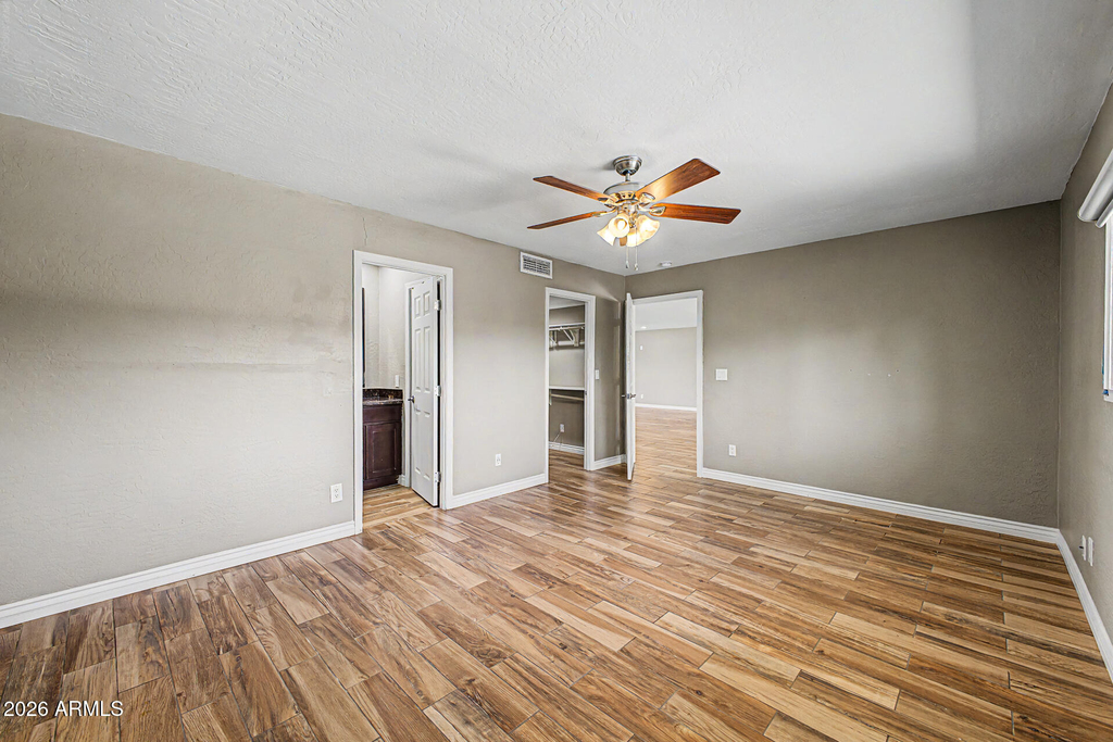 1340 E Donner Drive - Photo 13