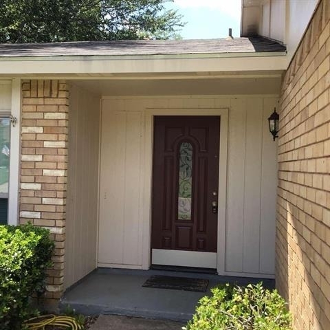 2622 Meadowview Drive - Photo 1
