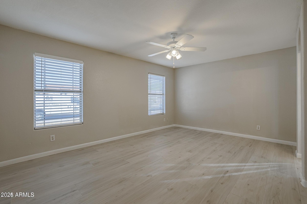 1693 E Milky Way - Photo 12