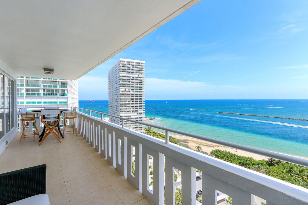 2000 S Ocean Drive - Photo 0
