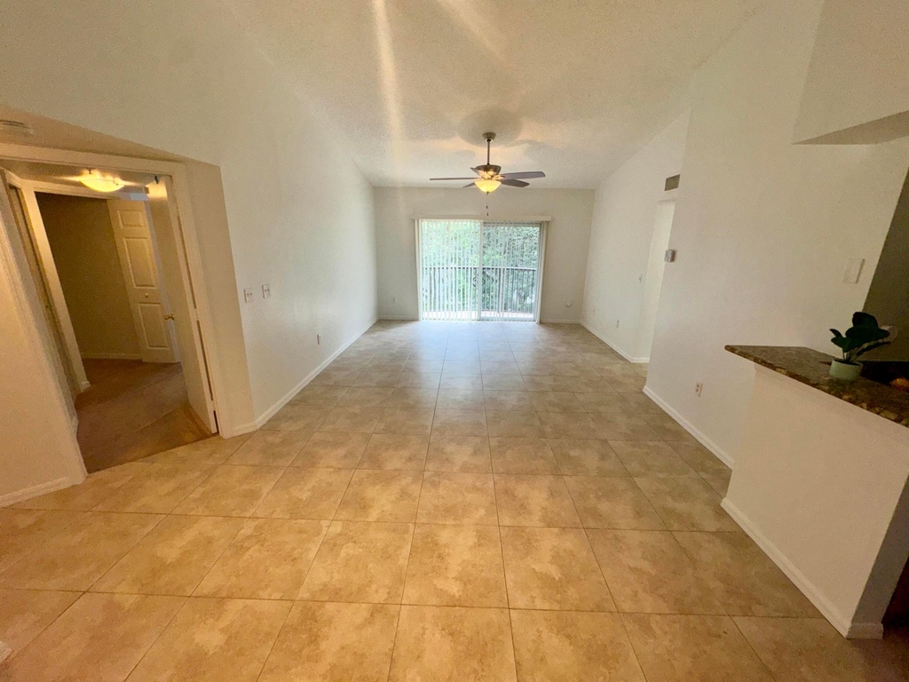1300 Crestwood Drive - Photo 2