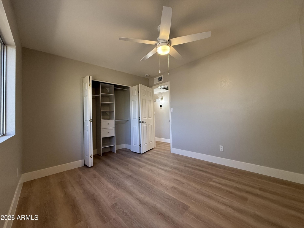 2340 E Isabella Avenue - Photo 5