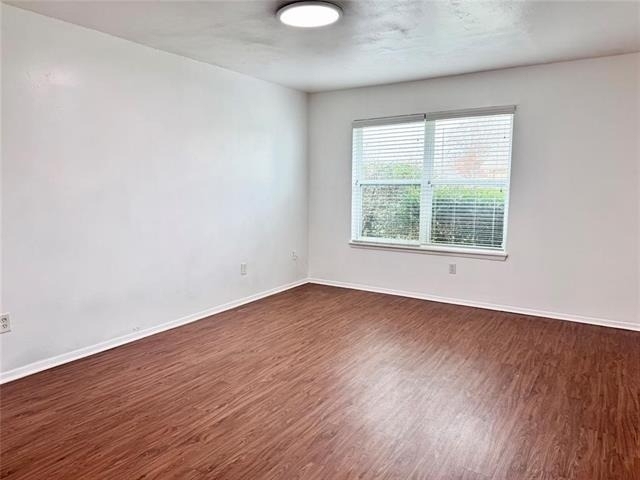 441 Sw Thomas Street - Photo 3
