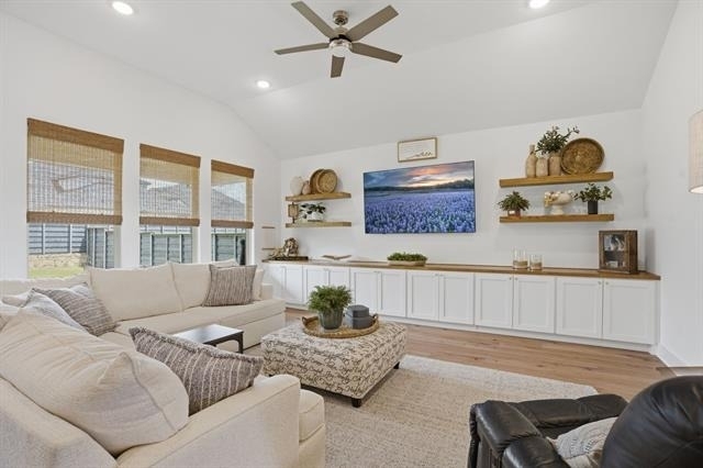 7216 Dragonfly Lane - Photo 2
