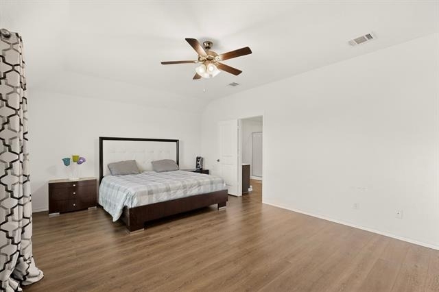 1114 Emerald Gate Drive - Photo 4
