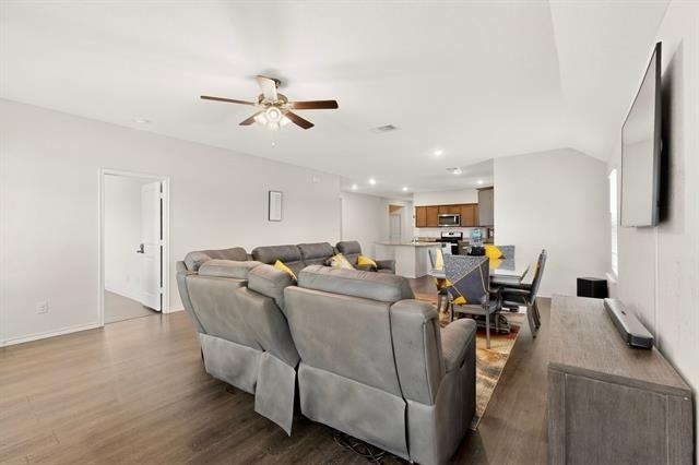 1114 Emerald Gate Drive - Photo 6