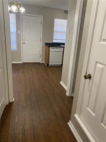 1608 Sun Valley Drive - Photo 2
