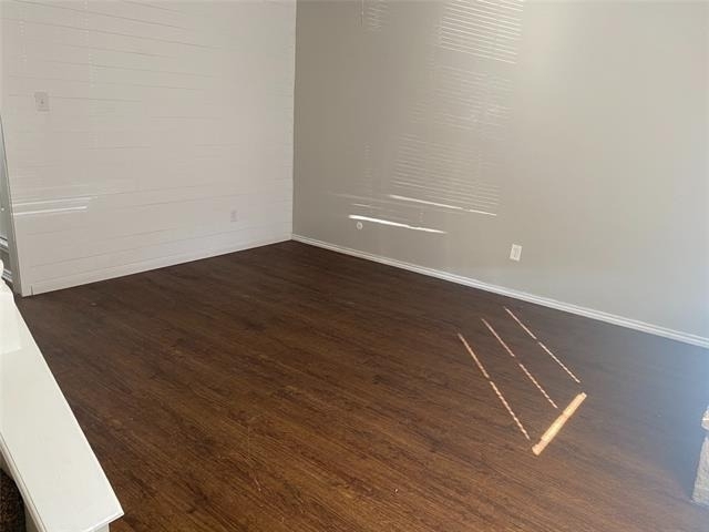 1608 Sun Valley Drive - Photo 0