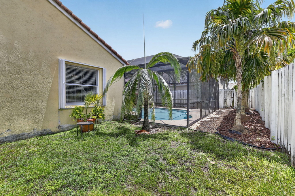 1959 Water Ridge Dr - Photo 42