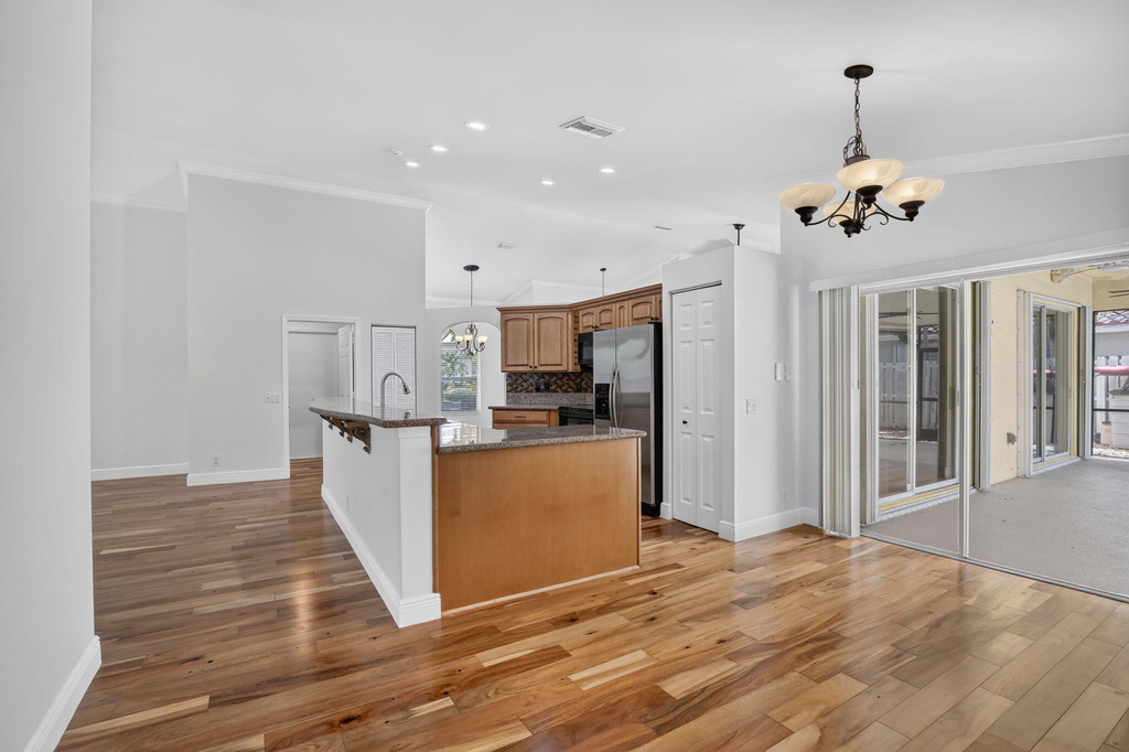 1959 Water Ridge Dr - Photo 19