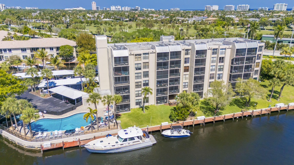 22 Royal Palm Way - Photo 41
