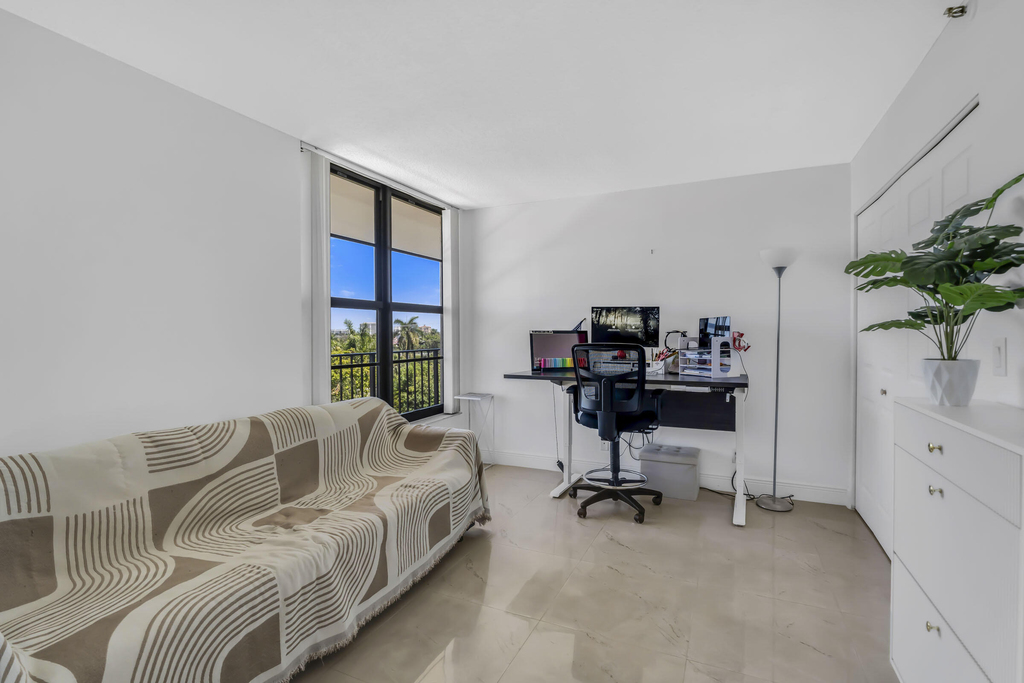 22 Royal Palm Way - Photo 28