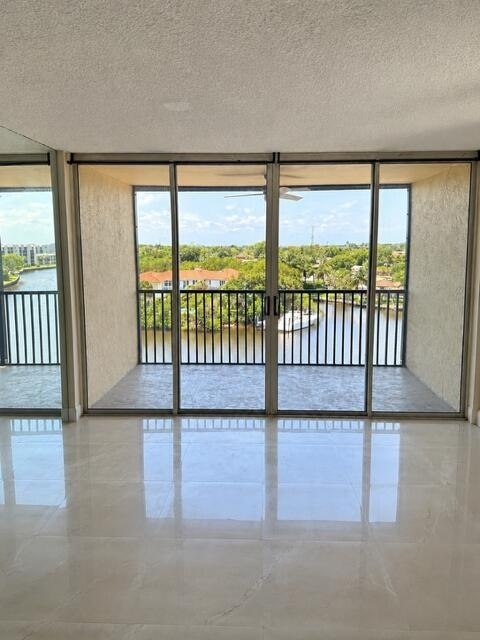 22 Royal Palm Way - Photo 14